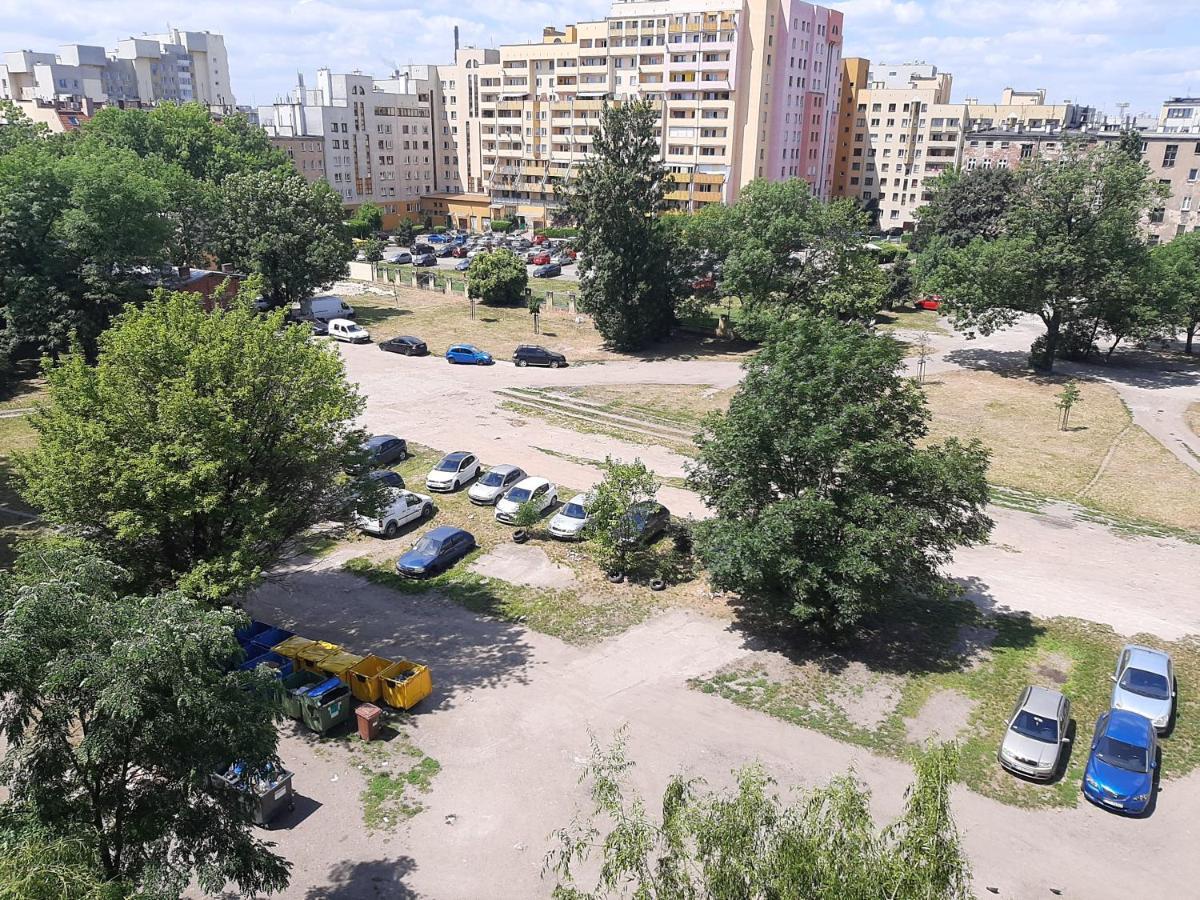 Kawalerka Stefana Zeromskiego 62 Вроцлав Экстерьер фото